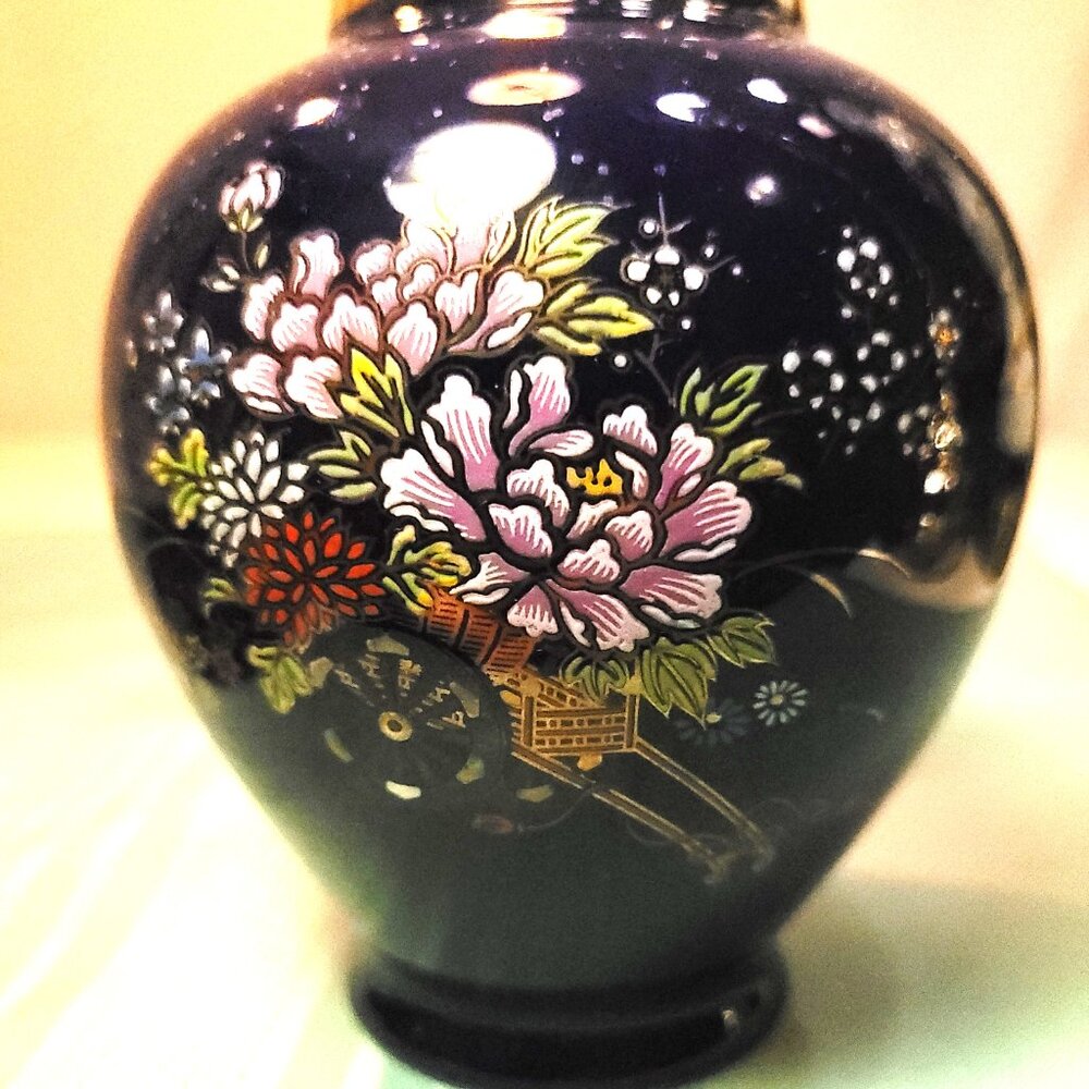 1960s Japanese Cobalt Blue Porcelain Vase - Flower Cart Hanaguruma Gold Gilt 5"